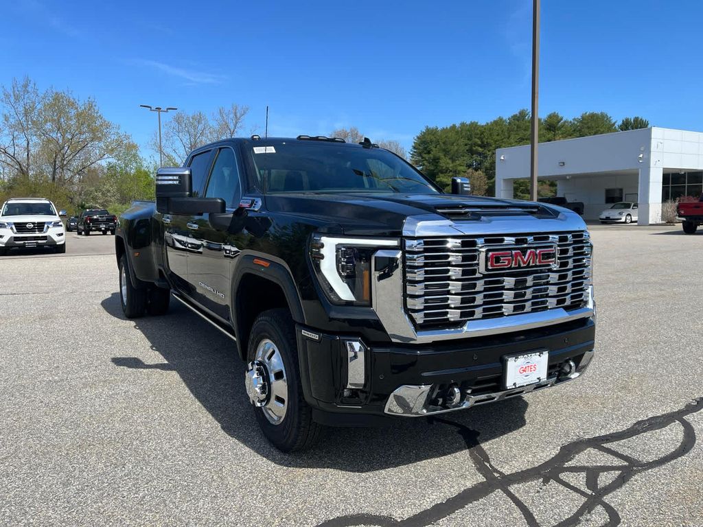 New 2026 GMC Sierra 3500 Denali