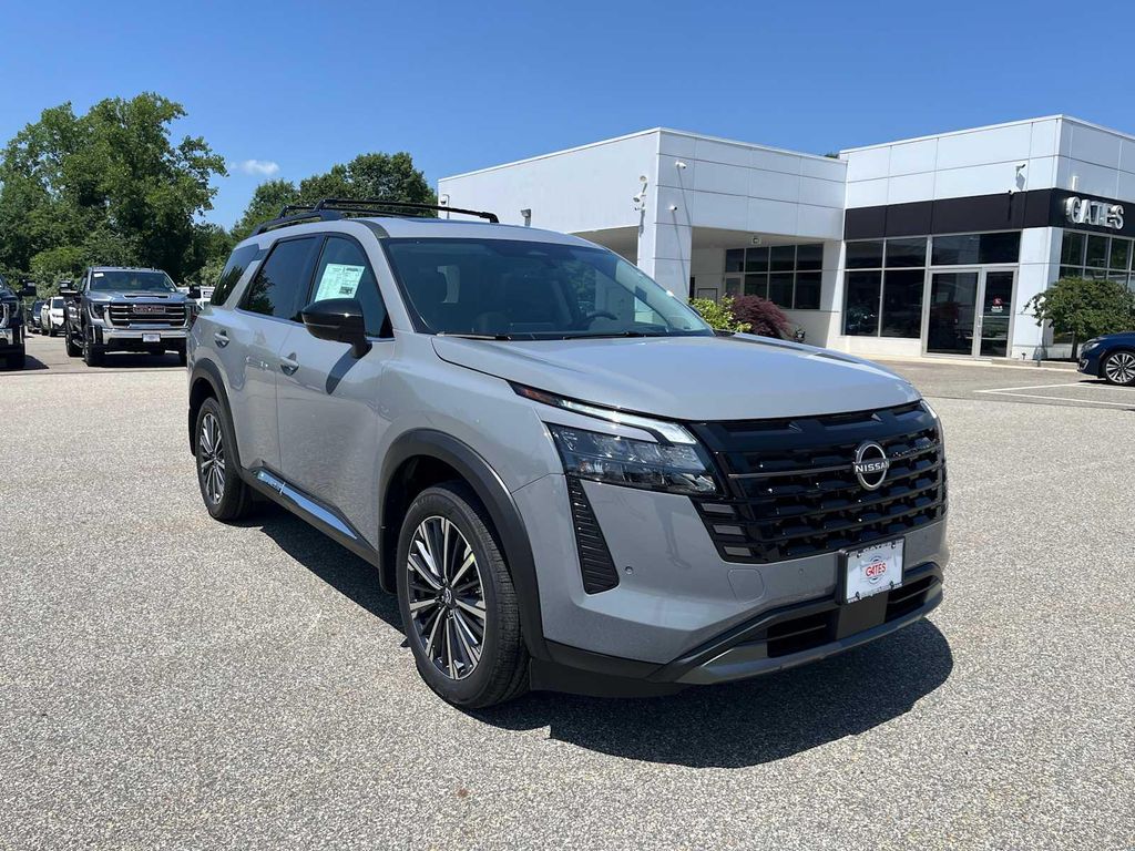 New 2026 Nissan Pathfinder Platinum