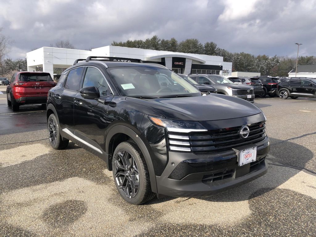 New 2026 Nissan Kicks SR