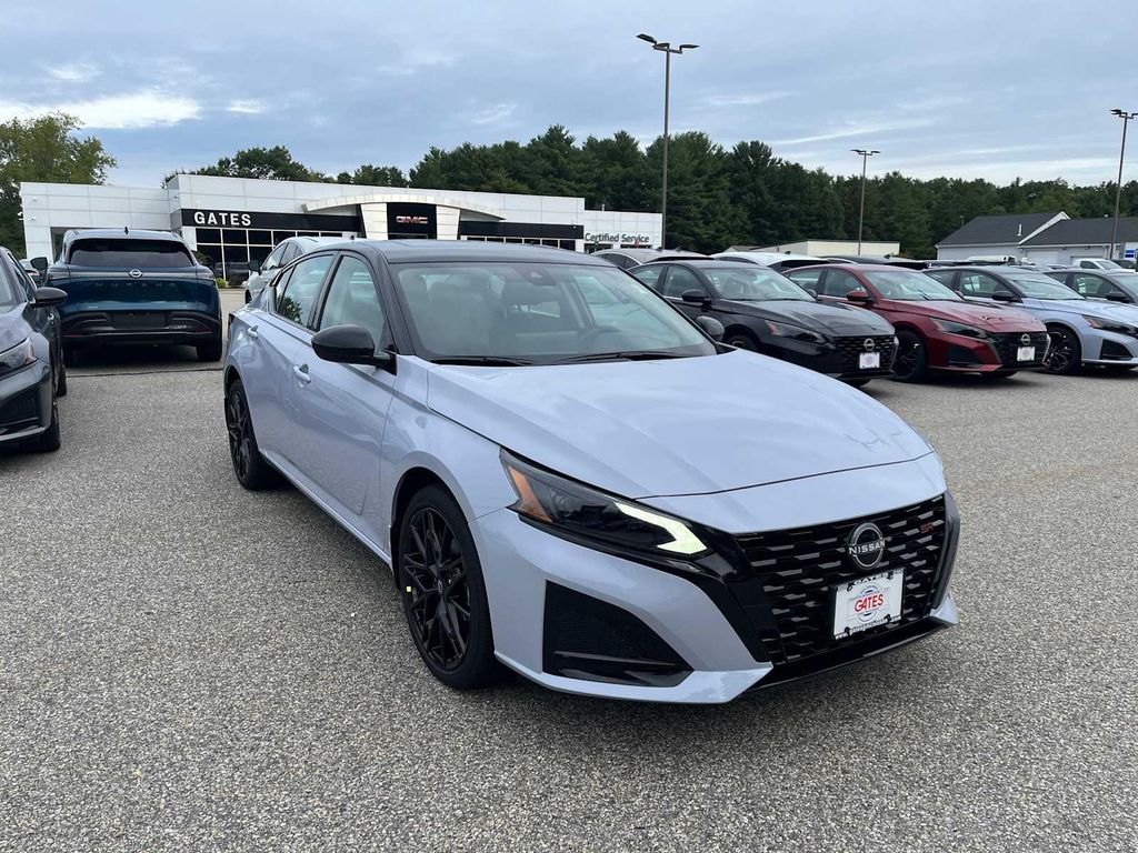 New 2026 Nissan Altima SR AWD