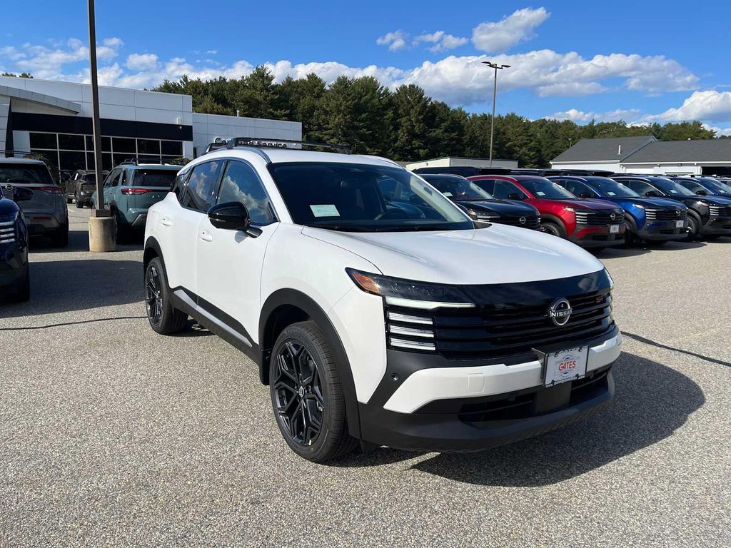 New 2027 Nissan Kicks SR