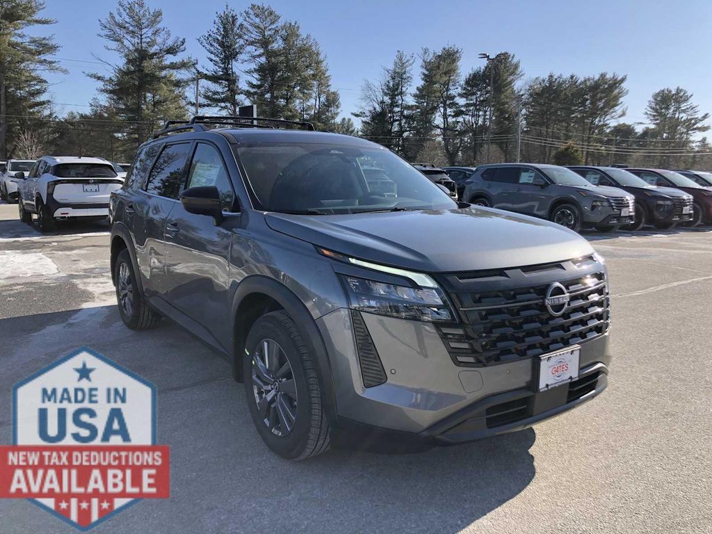 New 2026 Nissan Pathfinder SV