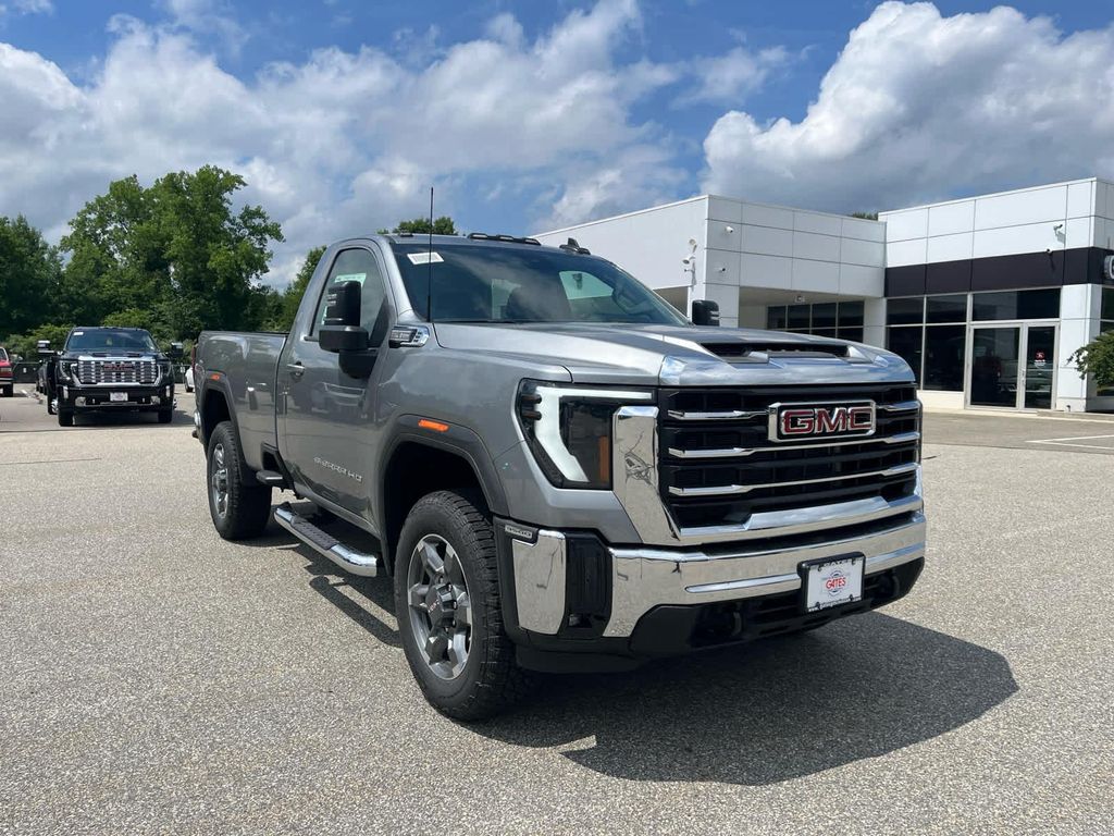 New 2026 GMC Sierra 3500 SLE