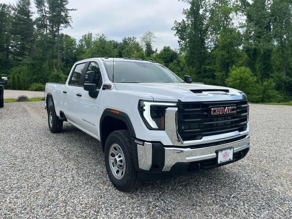 New 2026 GMC Sierra 3500 Base