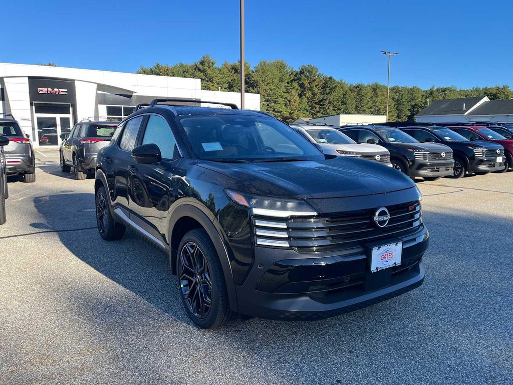 New 2027 Nissan Kicks SR