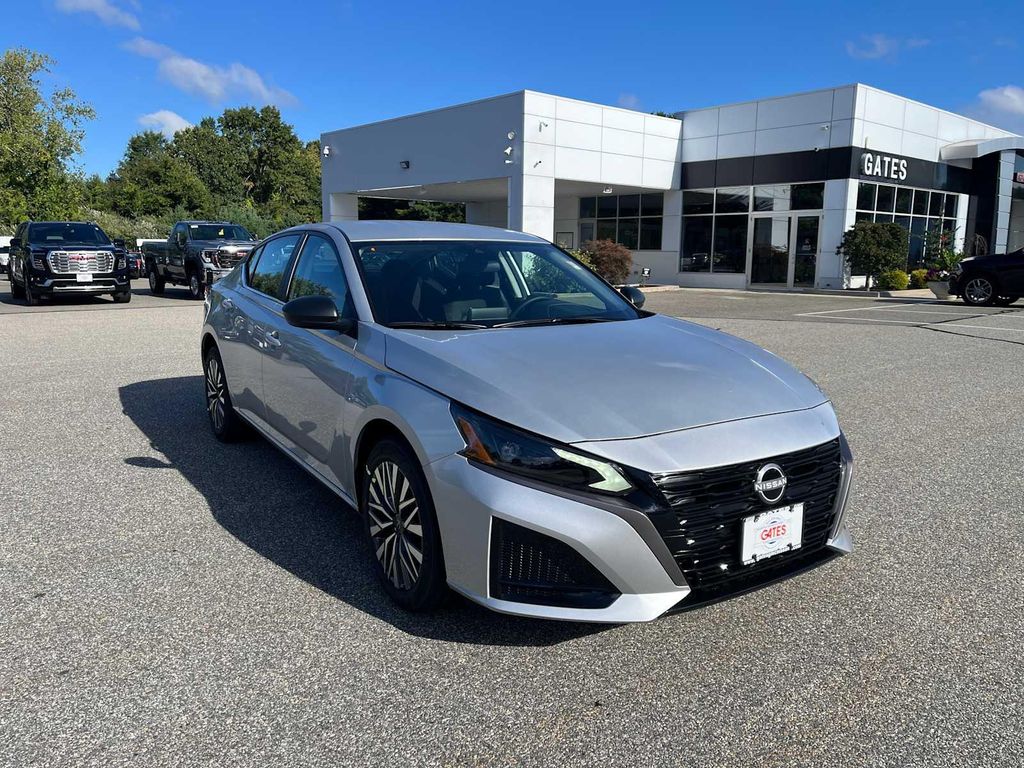 New 2026 Nissan Altima SV AWD