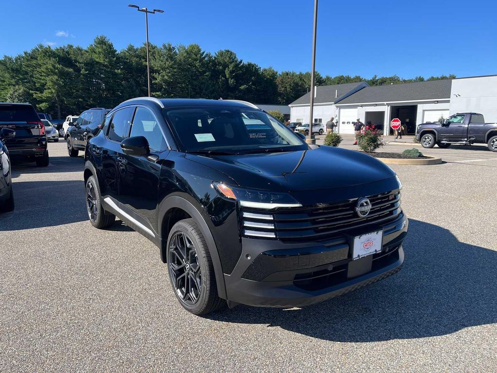 New 2027 Nissan Kicks SR