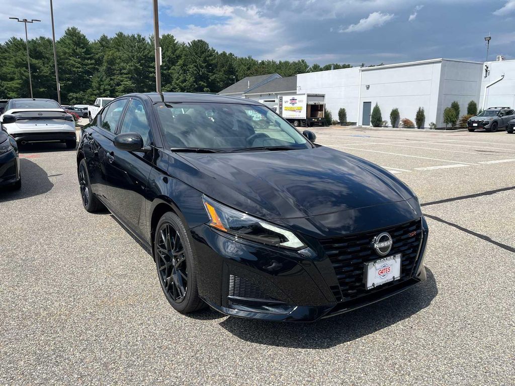 New 2026 Nissan Altima SR AWD