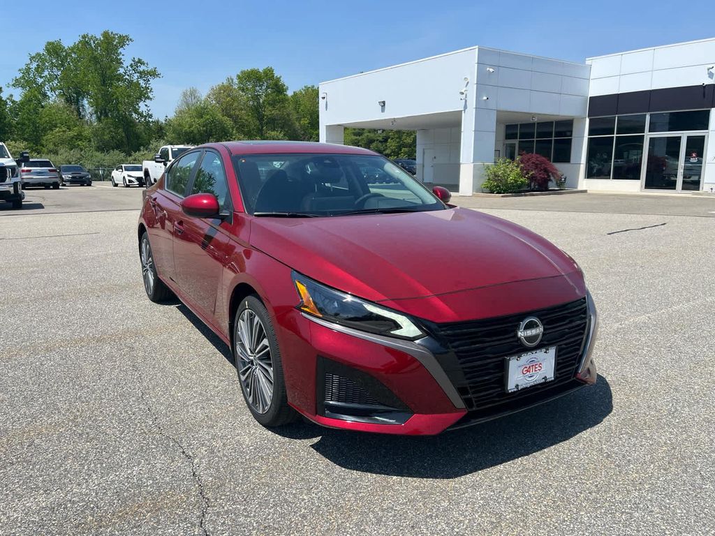 New 2026 Nissan Altima SV AWD