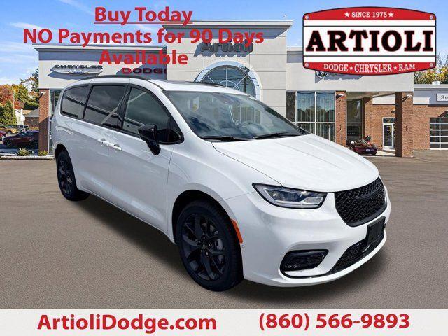 New 2026 Chrysler Pacifica Limited
