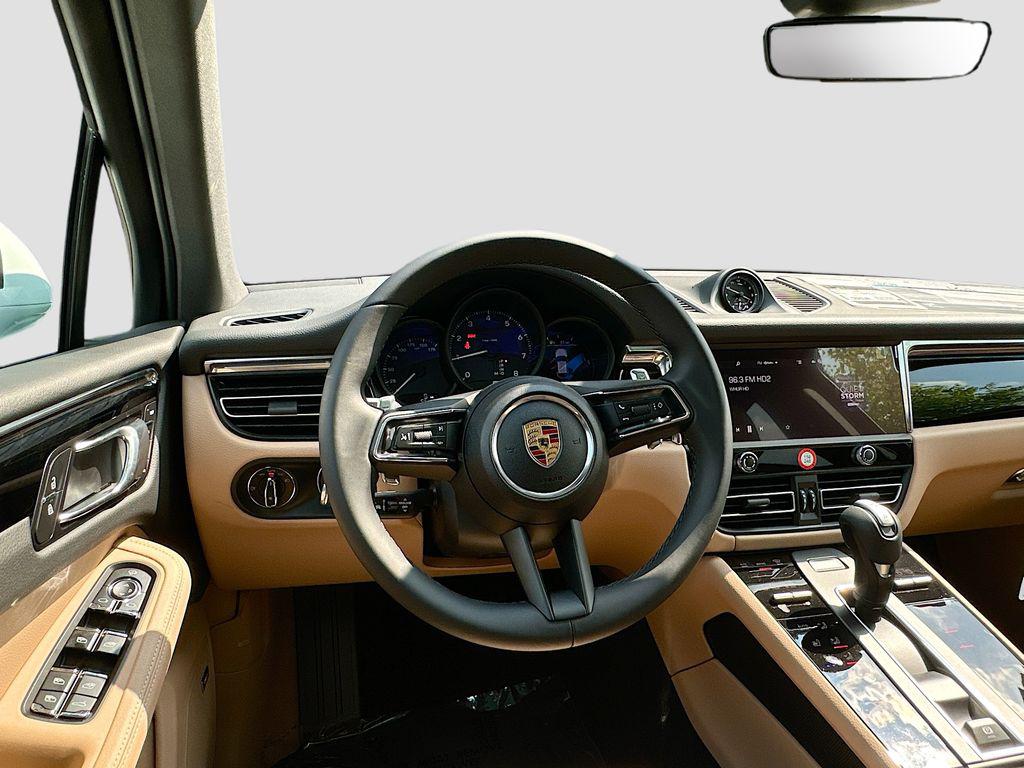2026 Porsche MACAN — миниатюра 25