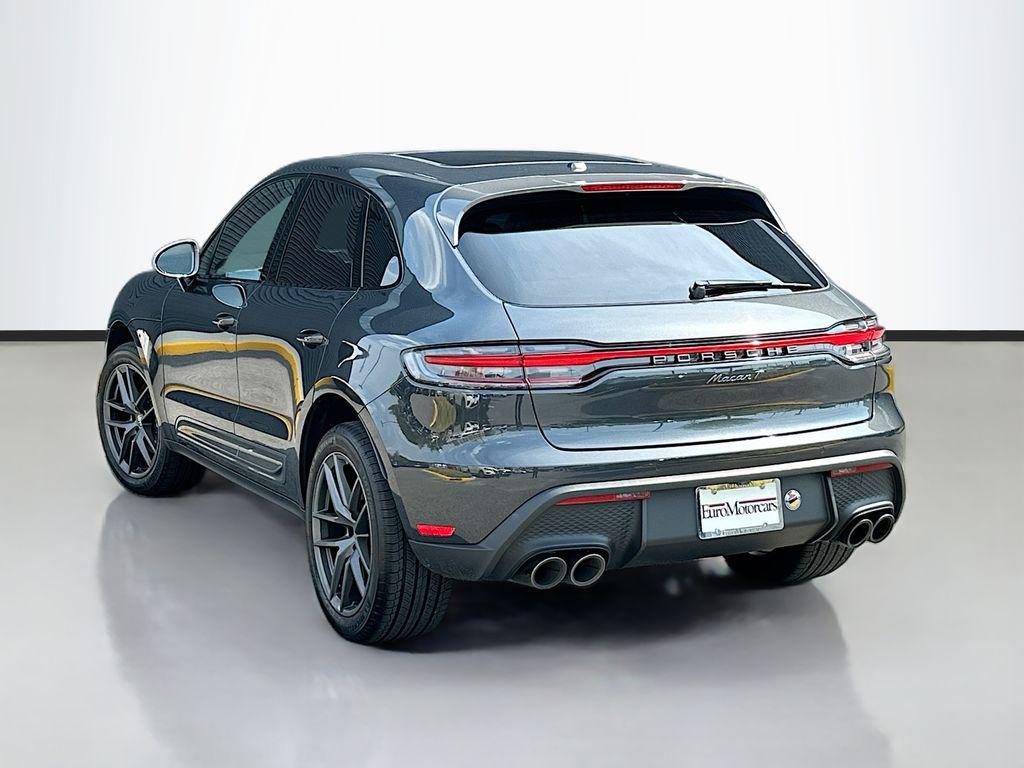 صورة 3 لـ 2026 Porsche MACAN T