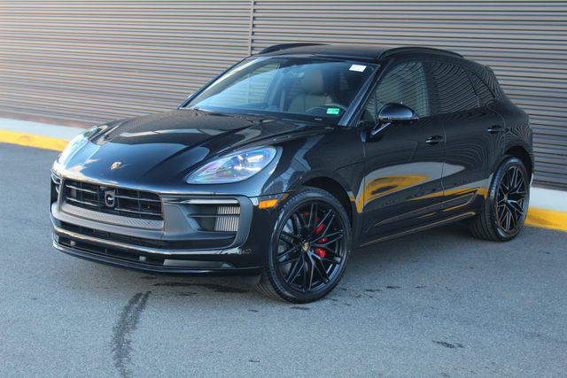 New 2026 Porsche Macan Macan GTS