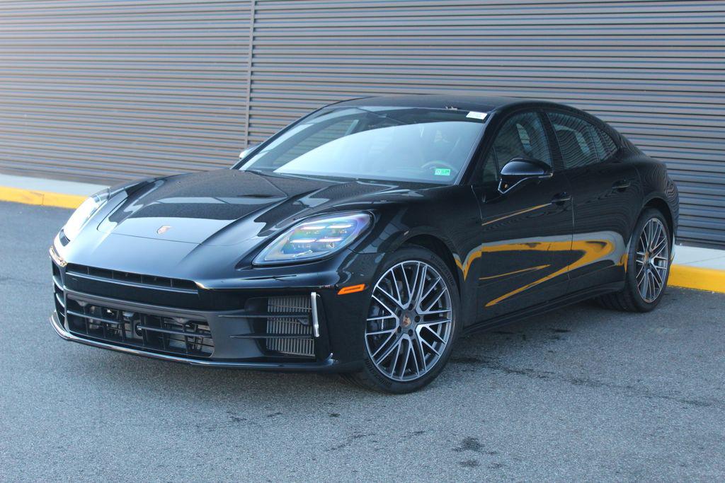 New 2026 Porsche Panamera 4