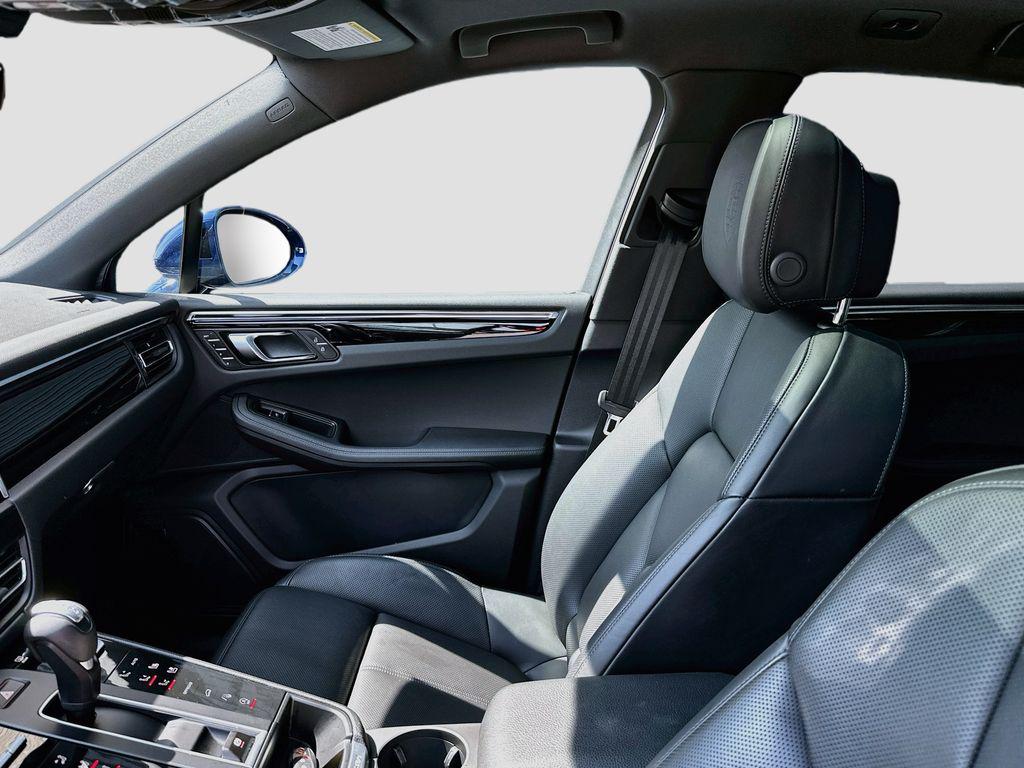 2026 Porsche MACAN — миниатюра 26