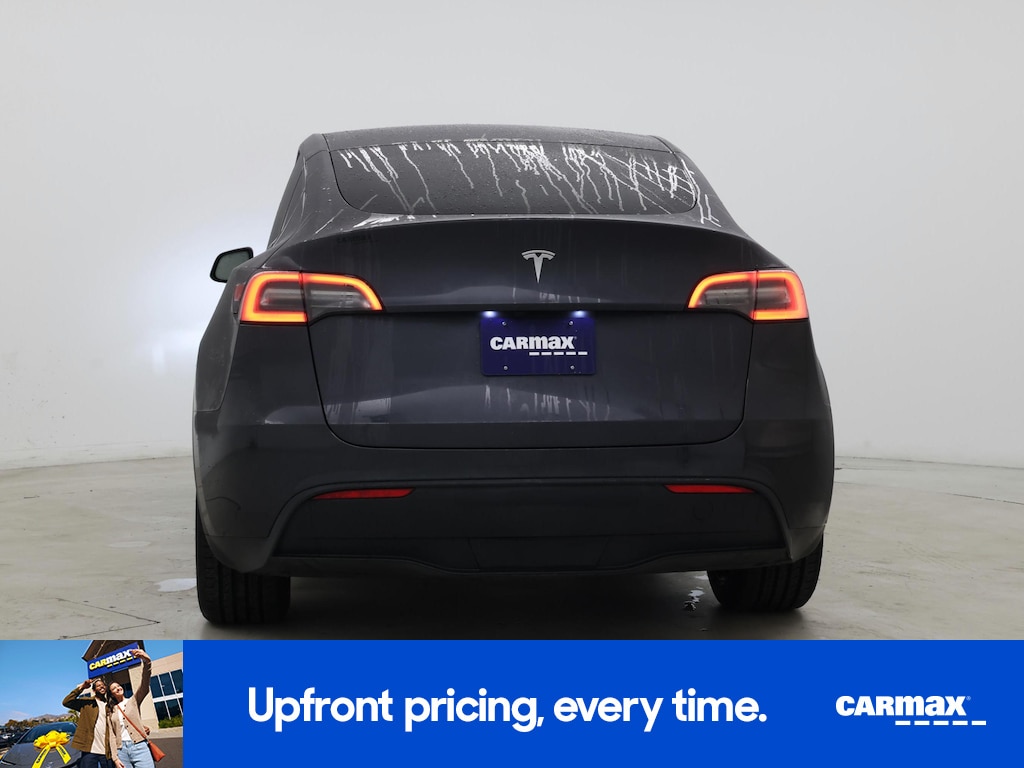 TESLA MODEL Y LONG RANGE - 7