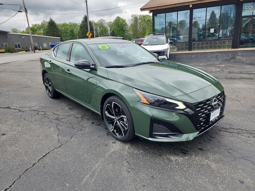 New 2026 Nissan Altima SR AWD