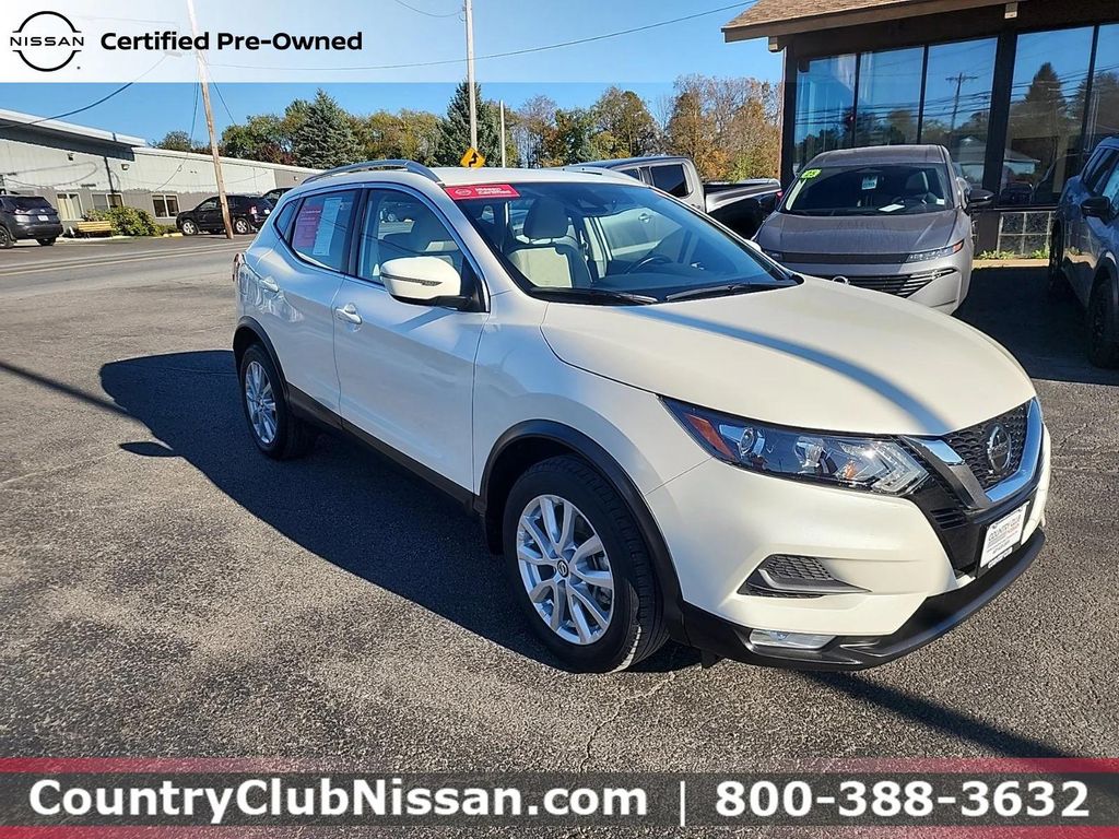 Certified 2022 Nissan Rogue Sport SV