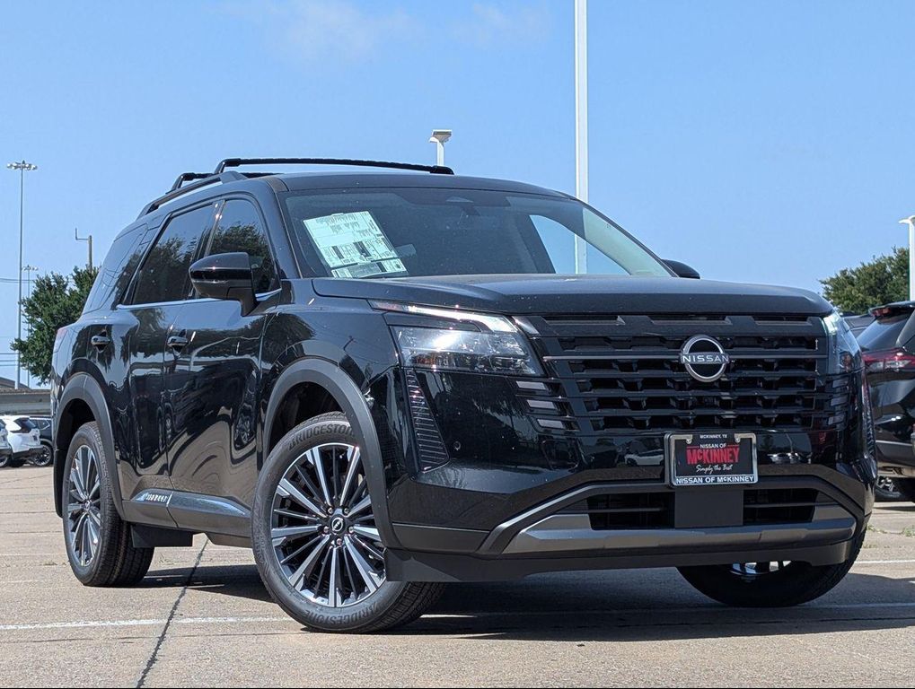 New 2026 Nissan Pathfinder Platinum