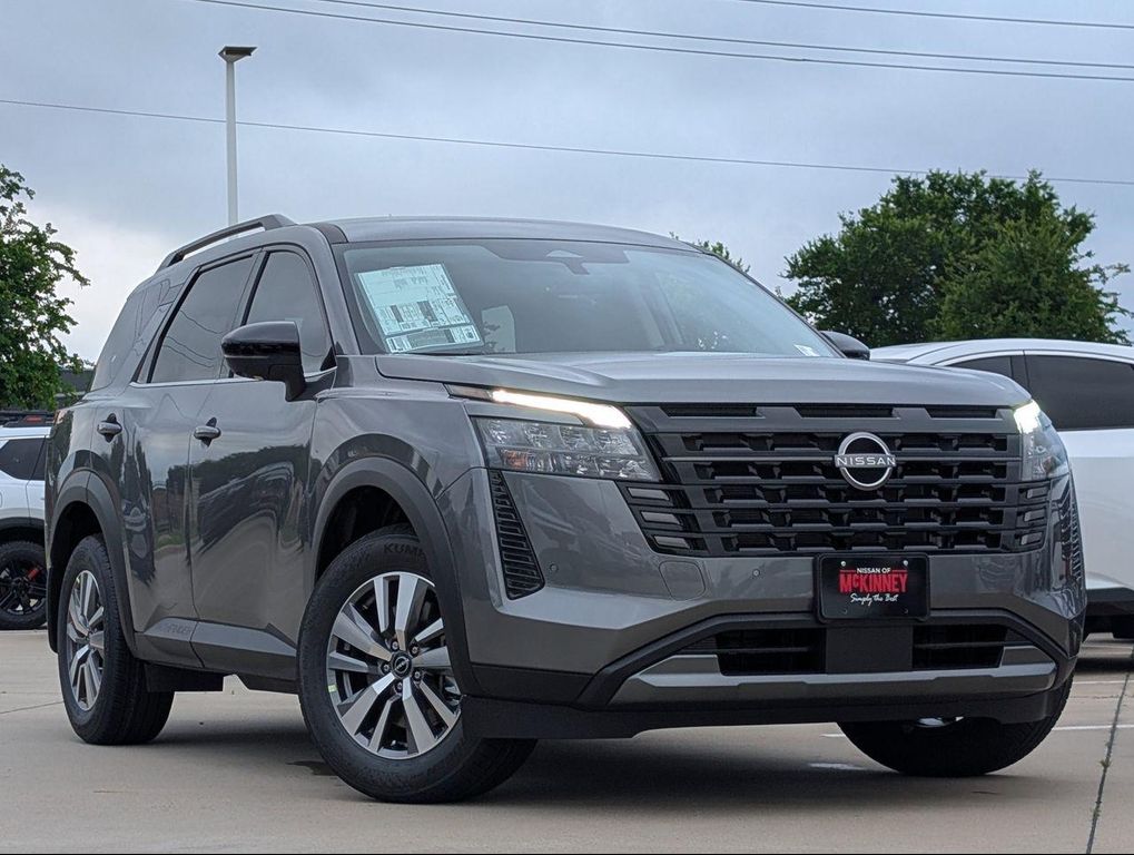 New 2026 Nissan Pathfinder SL