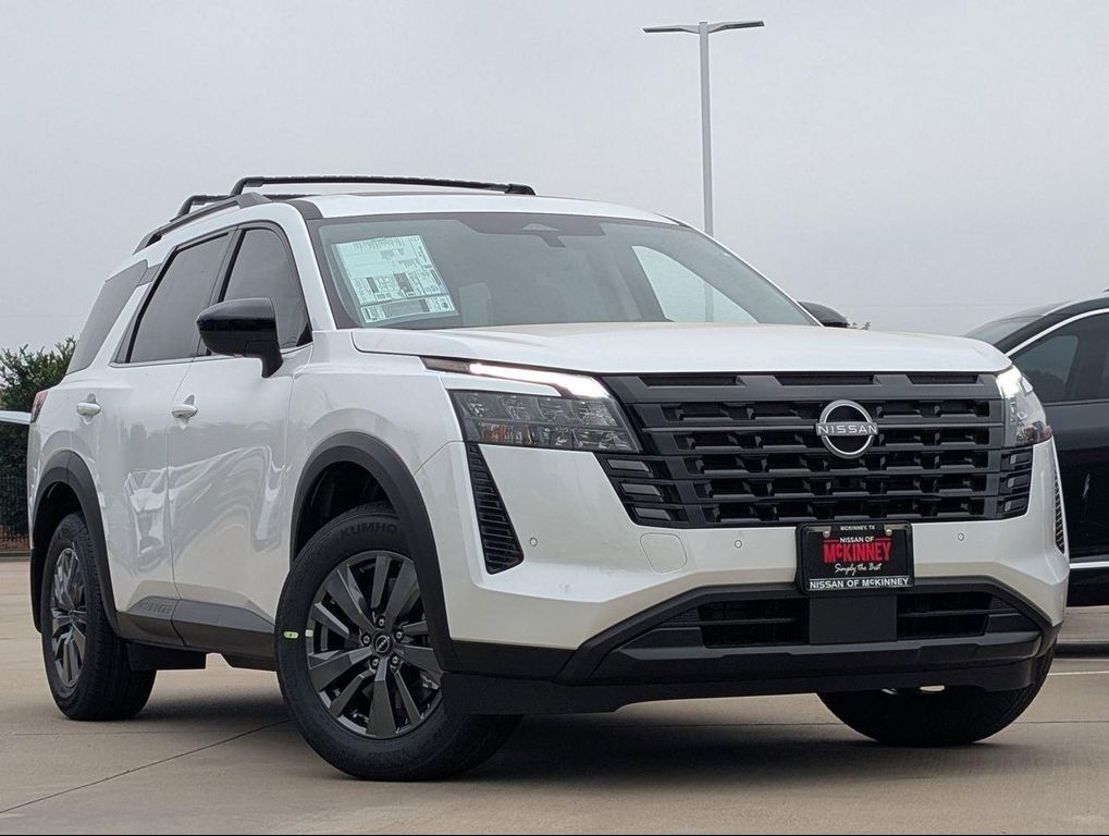 New 2026 Nissan Pathfinder SV