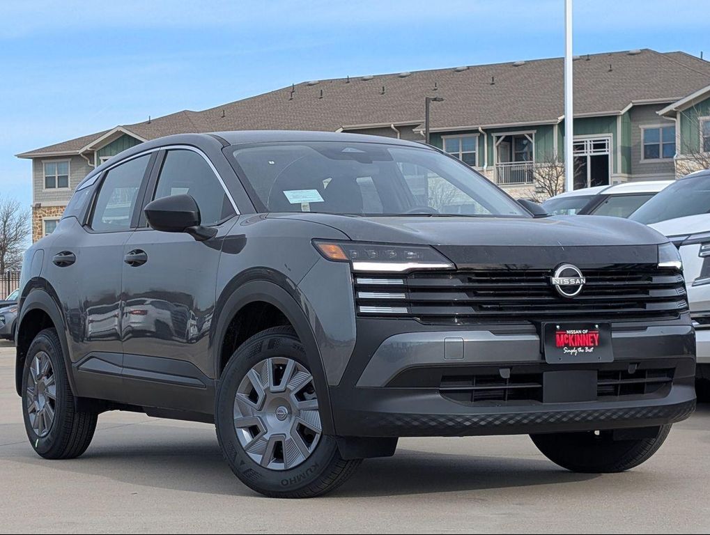New 2026 Nissan Kicks S