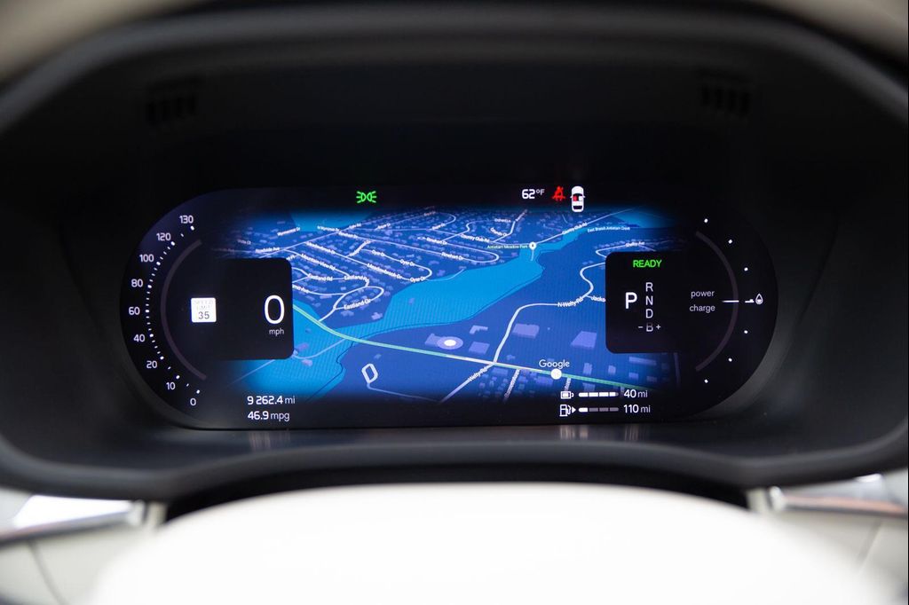 2024 Volvo XC60 RECHARGE PLUG-IN HYBRID T8 PLUS DARK THEME — миниатюра 12