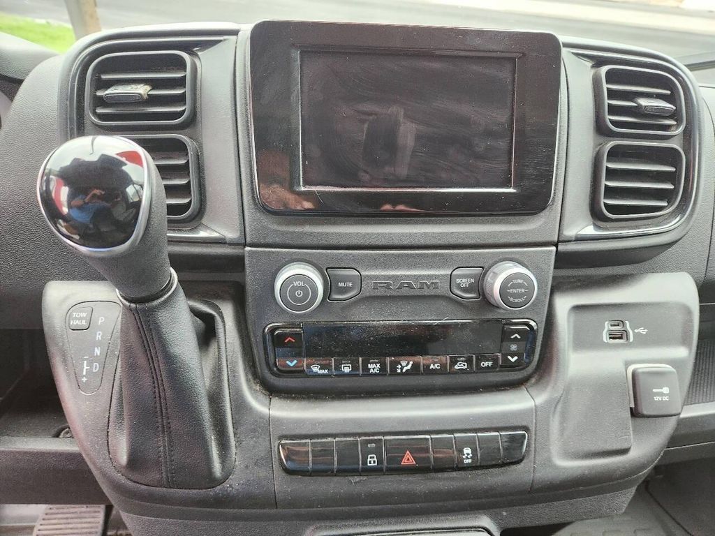 صورة 9 لـ 2026 RAM PROMASTER 2500 TRADESMAN