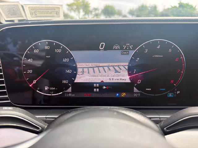 2025 Mercedes-BENZ GLS — миниатюра 15