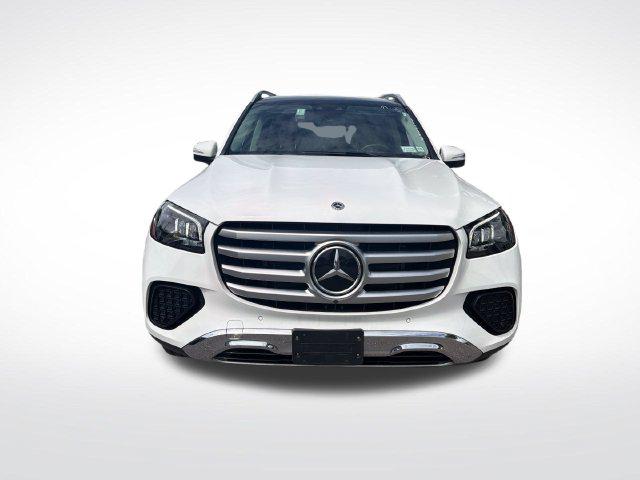 2025 Mercedes-BENZ GLS — фото 8