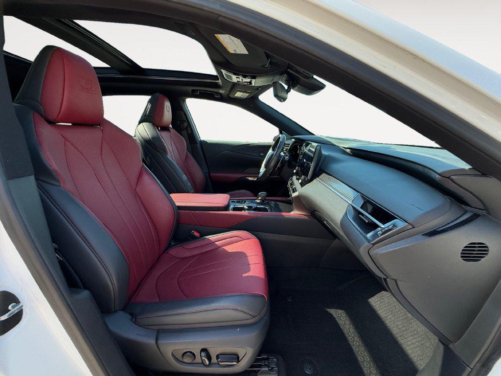صورة مصغرة 13 لـ 2023 Lexus RX 350 F SPORT HANDLING