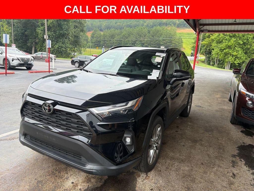 صورة 1 لـ 2023 Toyota RAV4 XLE PREMIUM