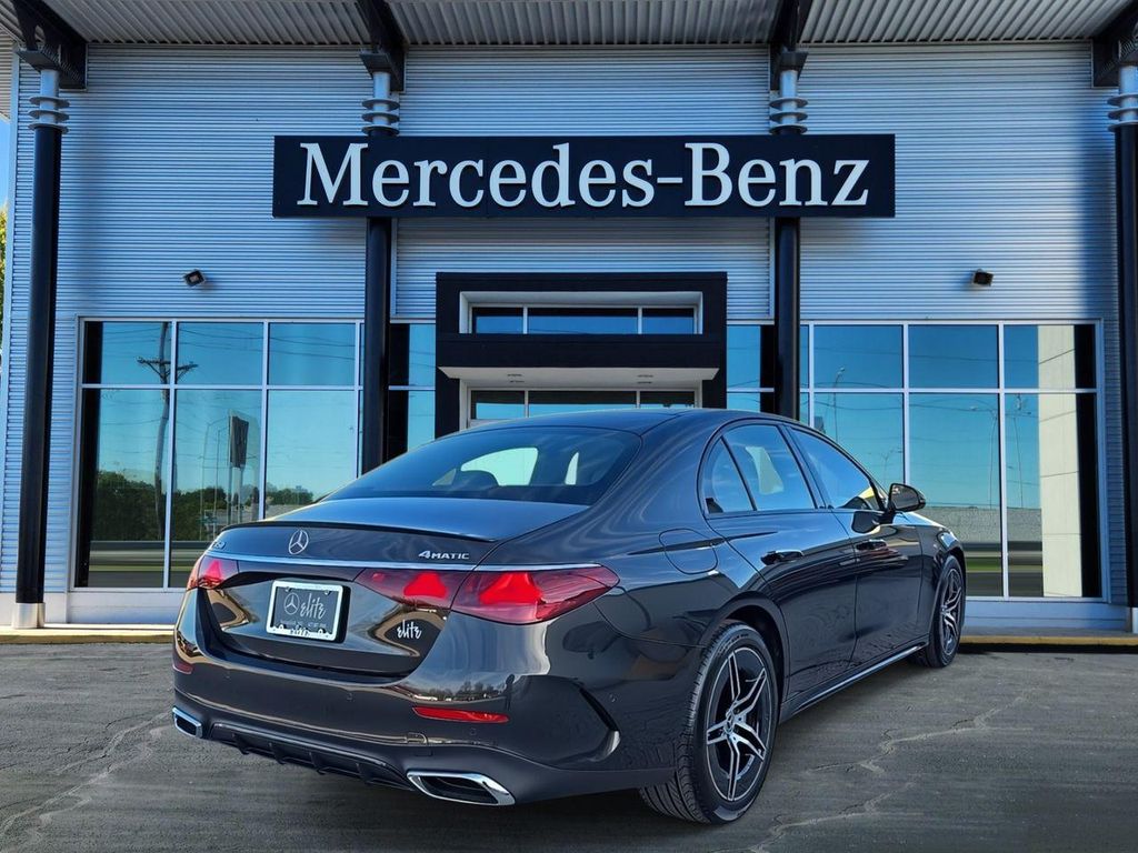 MERCEDES-BENZ E-CLASS - 6