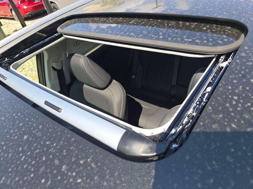 صورة 3 لـ 2026 Lexus NX 350H PREMIUM