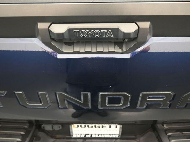 TOYOTA TUNDRA - 10