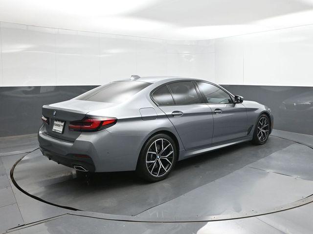 صورة 8 لـ 2023 BMW 530 I