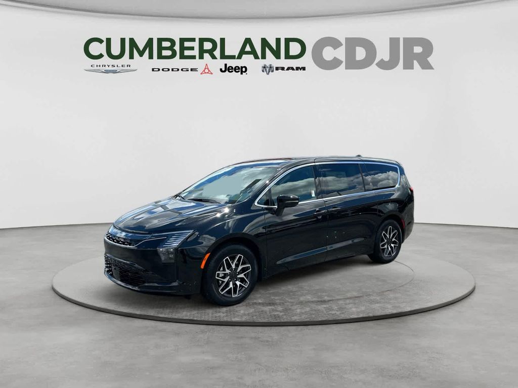 New 2027 Chrysler Pacifica Limited