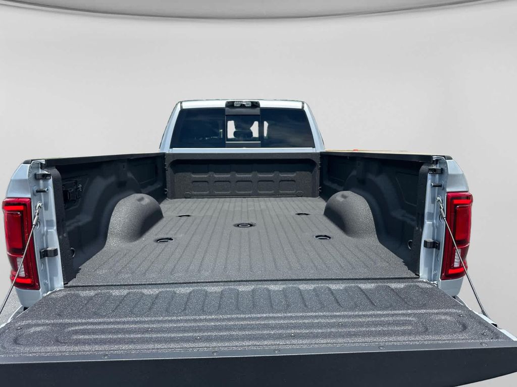 2026 RAM 3500 LARAMIE CREW CAB 4X4 8' BOX — миниатюра 20
