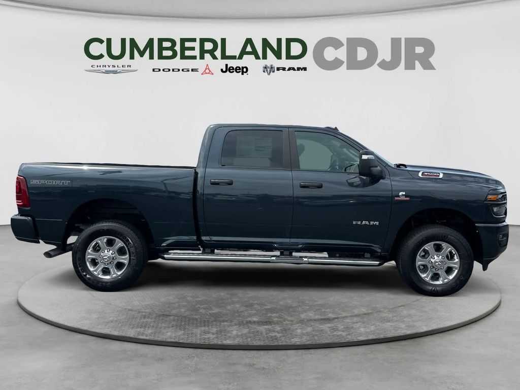 2026 RAM 3500 BIG HORN CREW CAB 4X4 6'4' BOX — фото 7