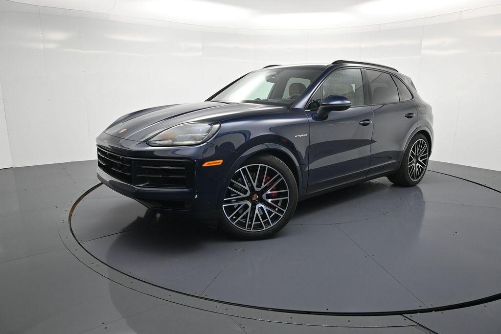 New 2026 Porsche Cayenne S