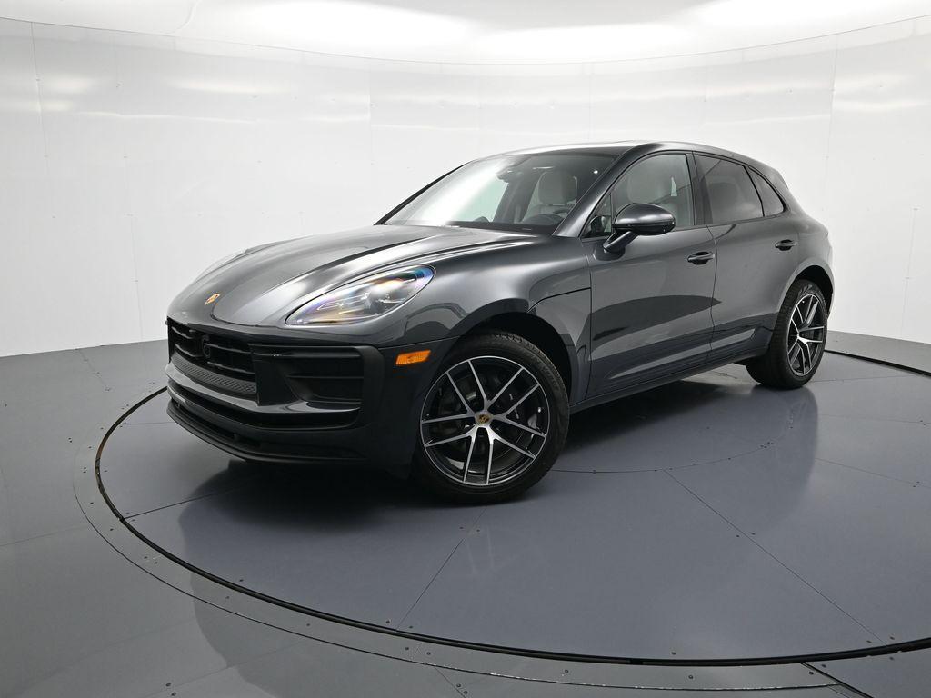New 2026 Porsche Macan Base