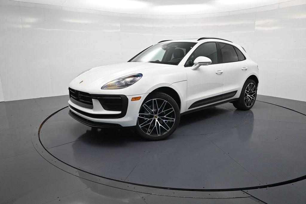 New 2026 Porsche Macan Base