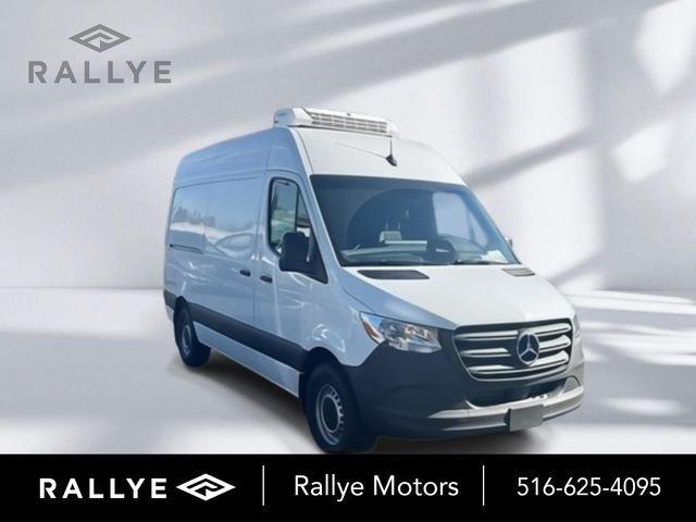 New 2025 Mercedes-Benz Sprinter 2500 Standard Roof