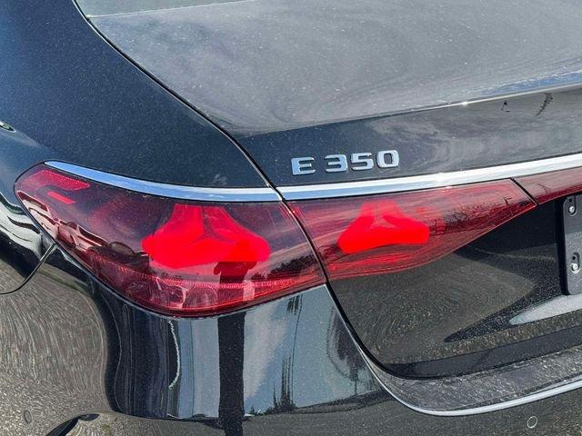 MERCEDES-BENZ E-CLASS - 10