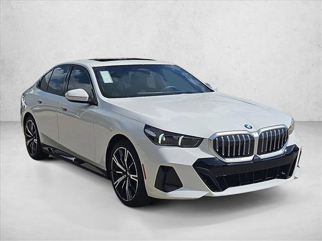2026 BMW 530 530I — фото 6
