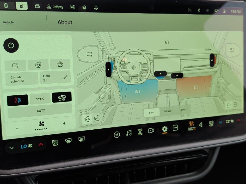 2024 Rivian R1S ADVENTURE QUAD MOTOR LARGE PACK — миниатюра 23