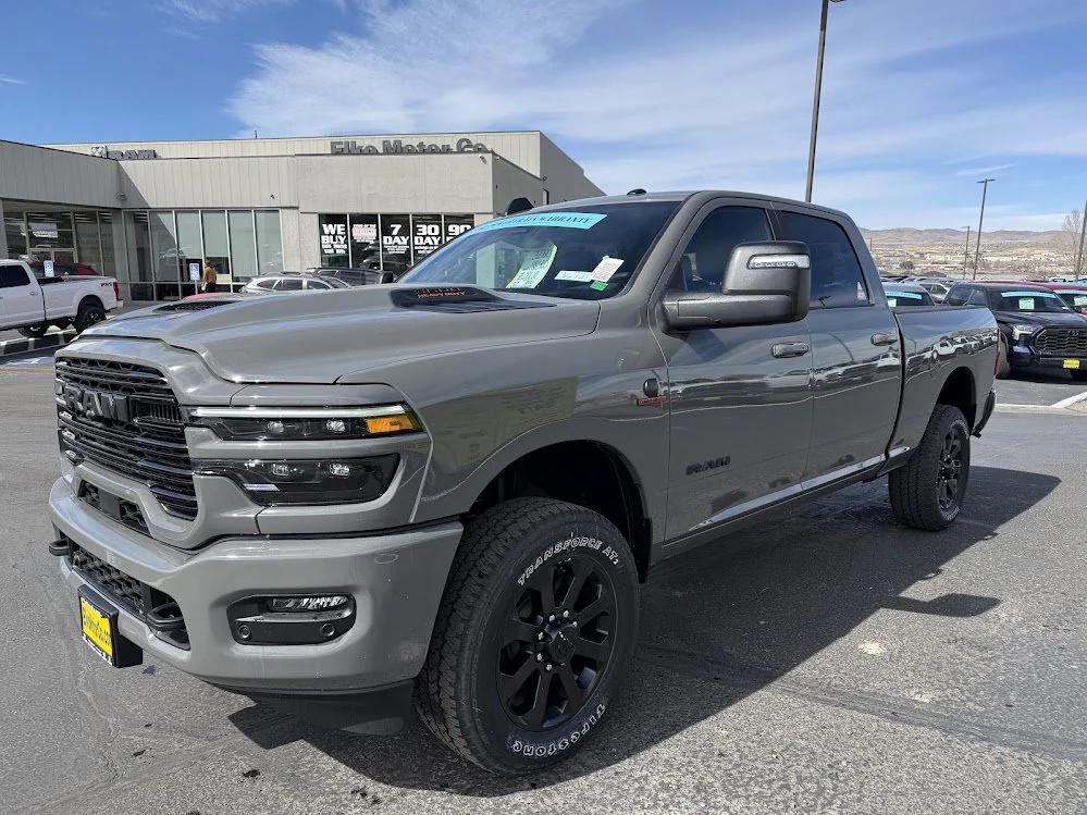 New 2026 RAM 3500 Laramie Crew Cab 4x4 6'4' Box