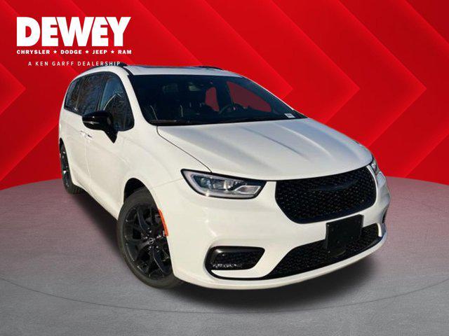 New 2026 Chrysler Pacifica Limited
