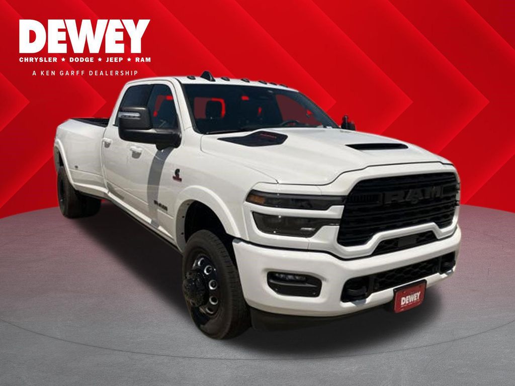 New 2026 RAM 3500 Limited Crew Cab 4x4 8' Box