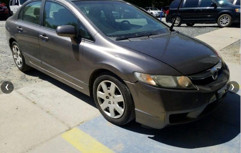 Honda Civic under 5,000 for Sale in Jacksonville, FL